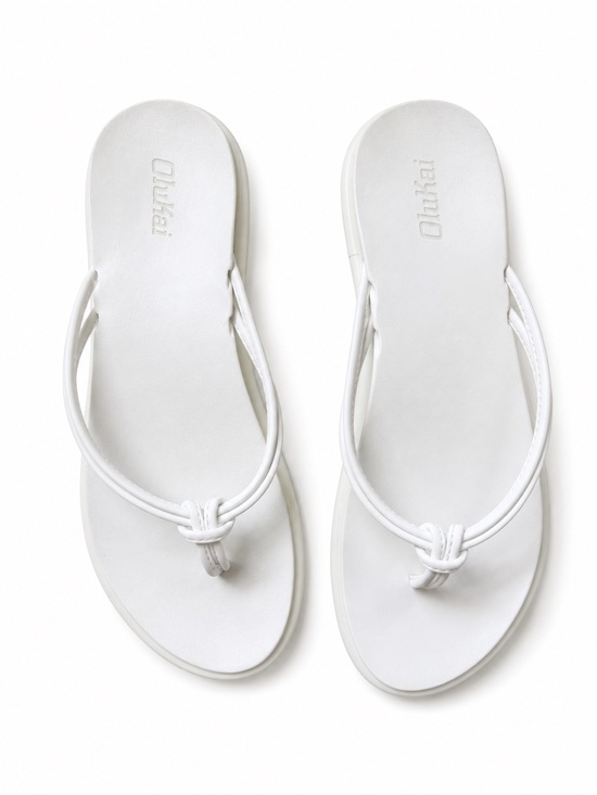 OluKai Shoes - OluKai White Comfort Flip Flop Sandals Size 8/8.5
